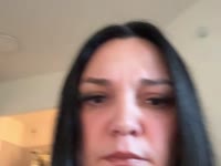 Jeune femme chaude, au gros cul, gros seins, avec des magnifiques rondeurs, prête à exaucer tout vos souhaits ! Prend place et regarde mon show de folie qui te fera oublier tout tes soucis ! Pour les plus curieux mes lives en privé se font avec des jouets