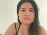 I love camming, exciting people, make cum,