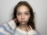 hot webcam video EmogeneZiad