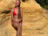 dirty cam show MonaLika