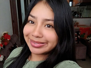 hot webcam video NoaBaker