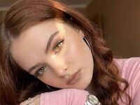 hot webcam video RomanaPittsinger