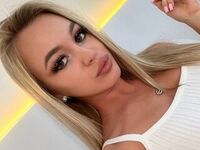 camwhore masturbating with dildo SelenaDepaoli