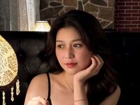 hot strip tease webcam XiaoYuner