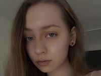 cam girl showing tits EllieCornfield