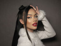 naked girl with webcam masturbating with dildo IngridSaint