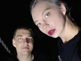 live chat room couple IreneBlare