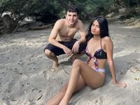 livesex blowjob MiaAndTyler