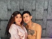 naked webcam couple blowjob MilenaAndRoyce