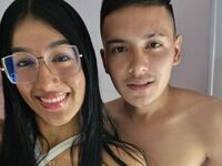 webcamgirl fucked in front of the cam RossiAndDarick