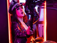 bdsm cam girl live CleodoraNoir