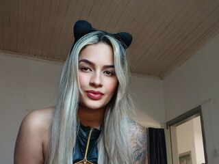 latex cam show MayaMelo