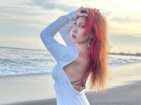 camslut showing pussy AdaLune