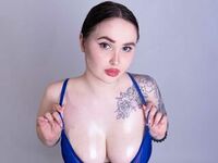 sexy camgirl AilynAdderley