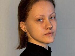 cam girl video chat AlainaCaveness