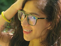 naked girl with webcam masturbating with vibrator AlenaHorizon