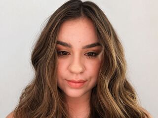 adultcam pic AlexandraThornt