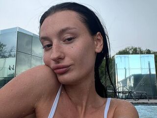 girl topless chat AliceLewandovski