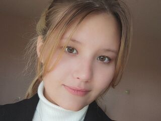 adult web cam chat room AliciaBergreen