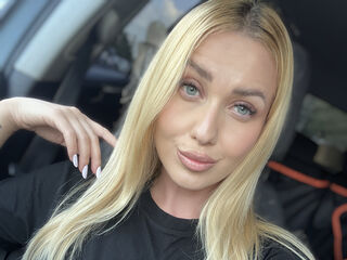 free pussy webcam AmaFox