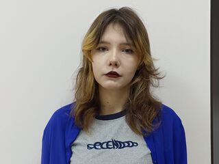 camgirl video chat room AmandaHarvey