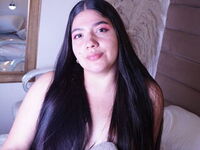 camgirl spreading pussy AmaraDolce