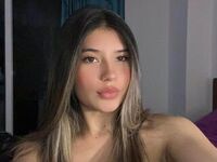 camgirl showing tits AmberContreras