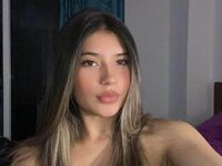 cam slut chat AmberCozzi