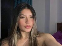 bedroom webcam AmberDavalos