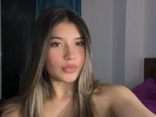 online chat AmberDennis
