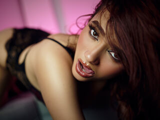 cam girl showing tits AmeliaJonnes