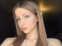 hot girl AmityGillingham