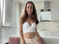 nude camgirl photo AnnieBrower