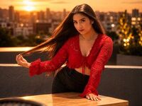 hot strip tease webcam AntonelaBarozi