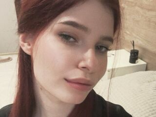webcam chatroom ArinaSholde