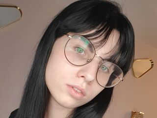 naked girl with webcam fingering pussy BarbTrombly