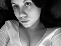 fingering camgirl picture BelaWink