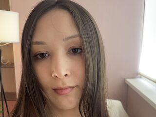 camslut BellaRomanov