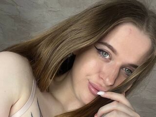 naked webcam girl BetanyFoks