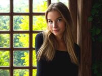 fingering webcamgirl picture BlissGrindel