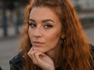cam girl spreading pussy BonnieHansen