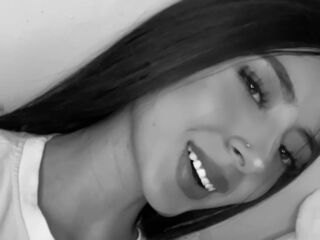 camwhore CamilaLorns