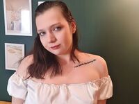 camwhore spreading pussy CarolineLuis