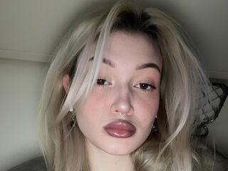 free webcam picture CaseyHemmerling