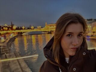 adult cam chat CaylinGarczynski