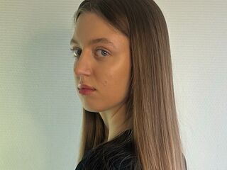 webcam strip tease show ChanellGawrys