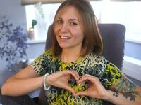 beautiful cam girl ChauFullmore