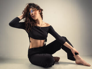 hot cam show ChloeSteele