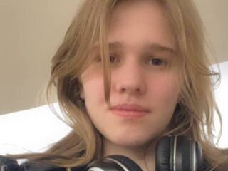 cam girl chat ChristieDemaline