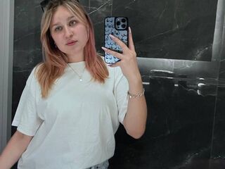 naked webcam girl photo ChuFlorendo